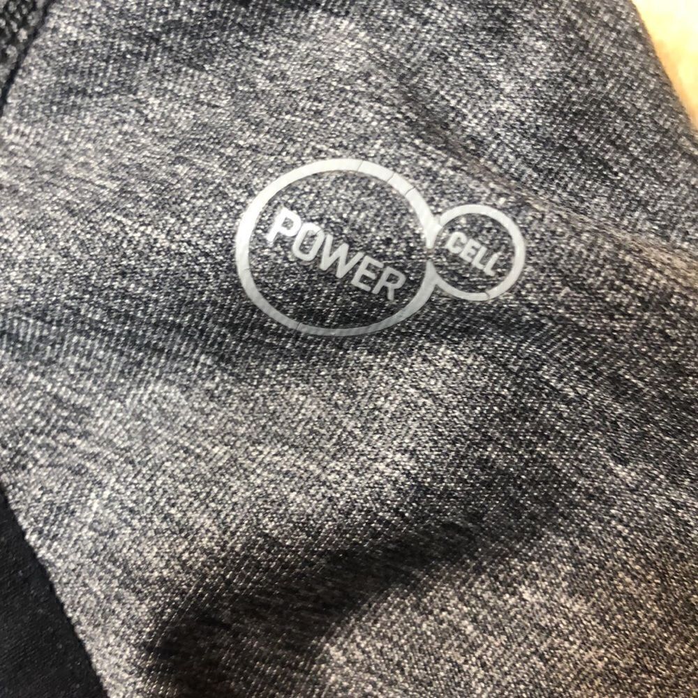 Puma Power Cell trainer zip up. - Picture 2 of 8